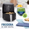 Freidora de aire digital Oster® tamaño compacto CKSTAF18D - Imagen 6